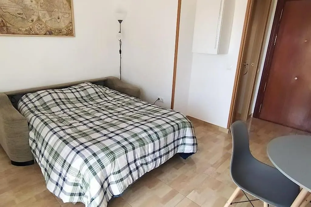 Apartamento Estudio con vista al mar a 200 mts de la playa Benalmádena España