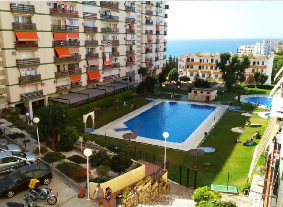 Apartamento Con Vista Al Mar A 200 Mts De La Playa Benalmádena